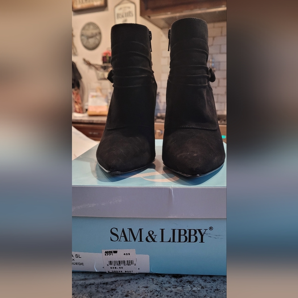 Sam & Libby Philipa SL Black Suede Ankle Boot